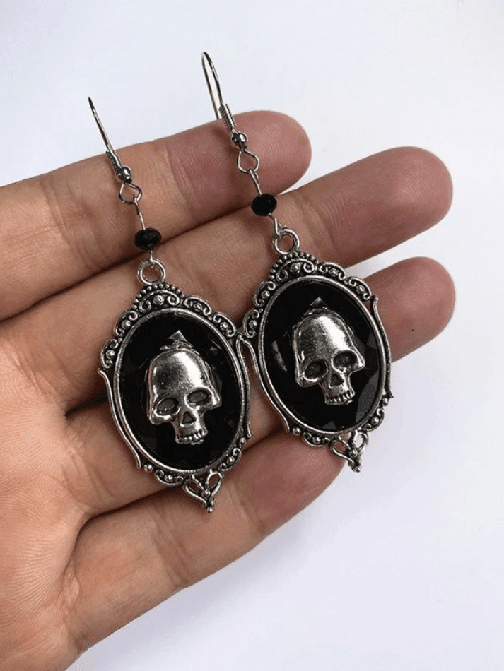 Gothic Punk Skull Decor Earring - AnotherChill