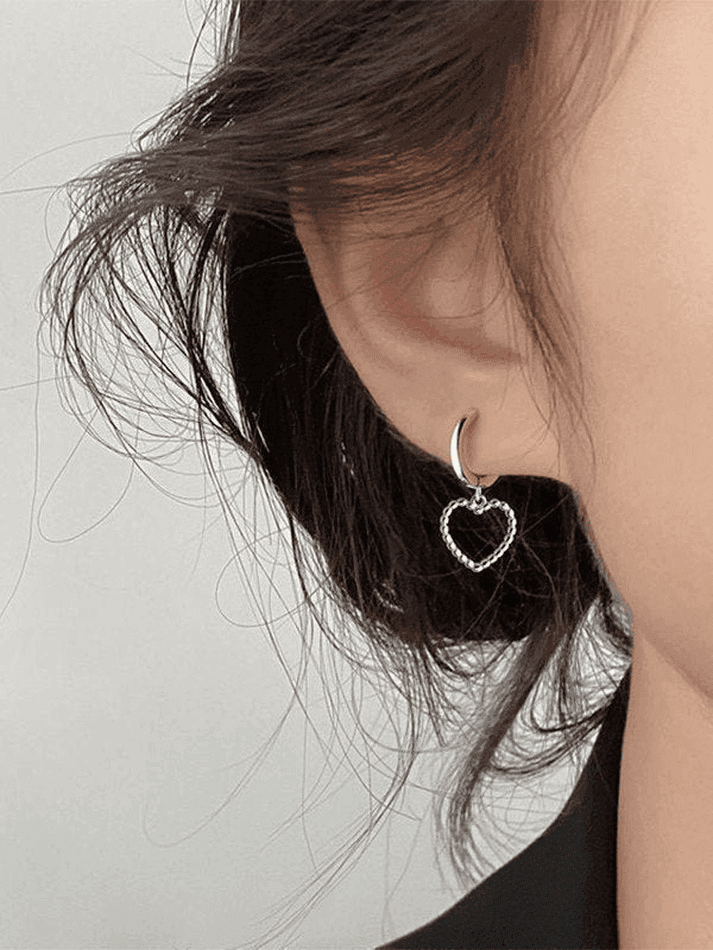 Irregular Heart Pendant Hoop Earring - AnotherChill