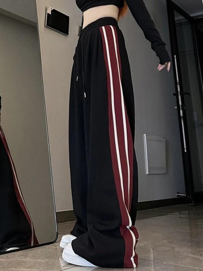 Contrast Side Stripe Baggy Sweatpants - AnotherChill